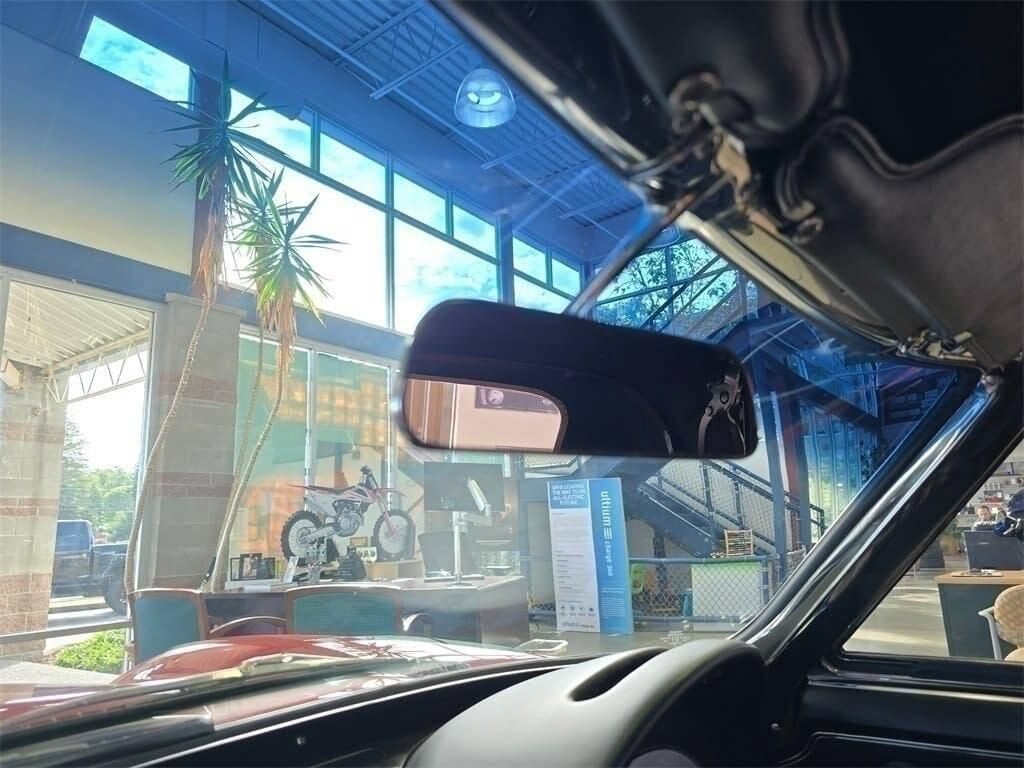 1965 Chevrolet CORVETTE Base