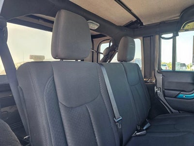 2016 Jeep Wrangler Unlimited Base