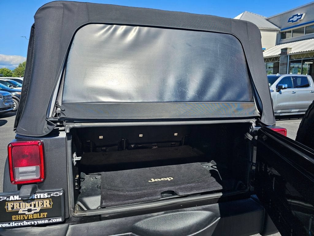 2016 Jeep Wrangler Unlimited Base
