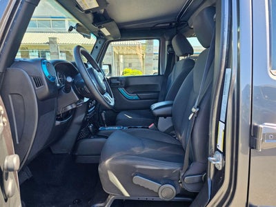 2016 Jeep Wrangler Unlimited Base