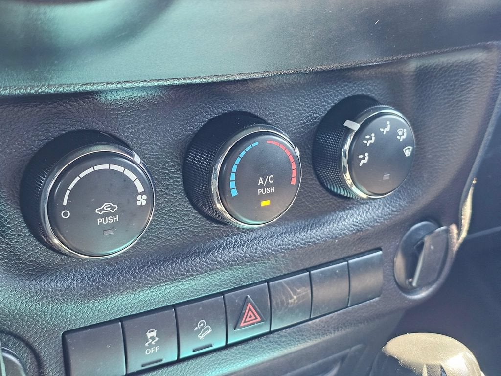 2016 Jeep Wrangler Unlimited Base