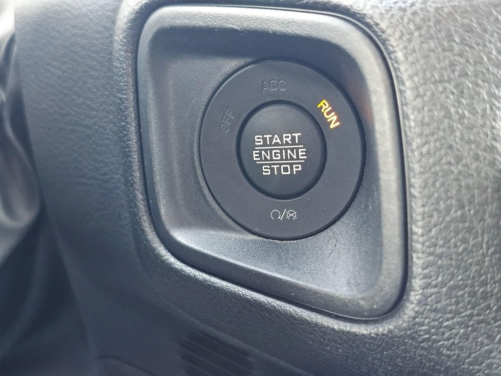 2025 Jeep Wrangler Base