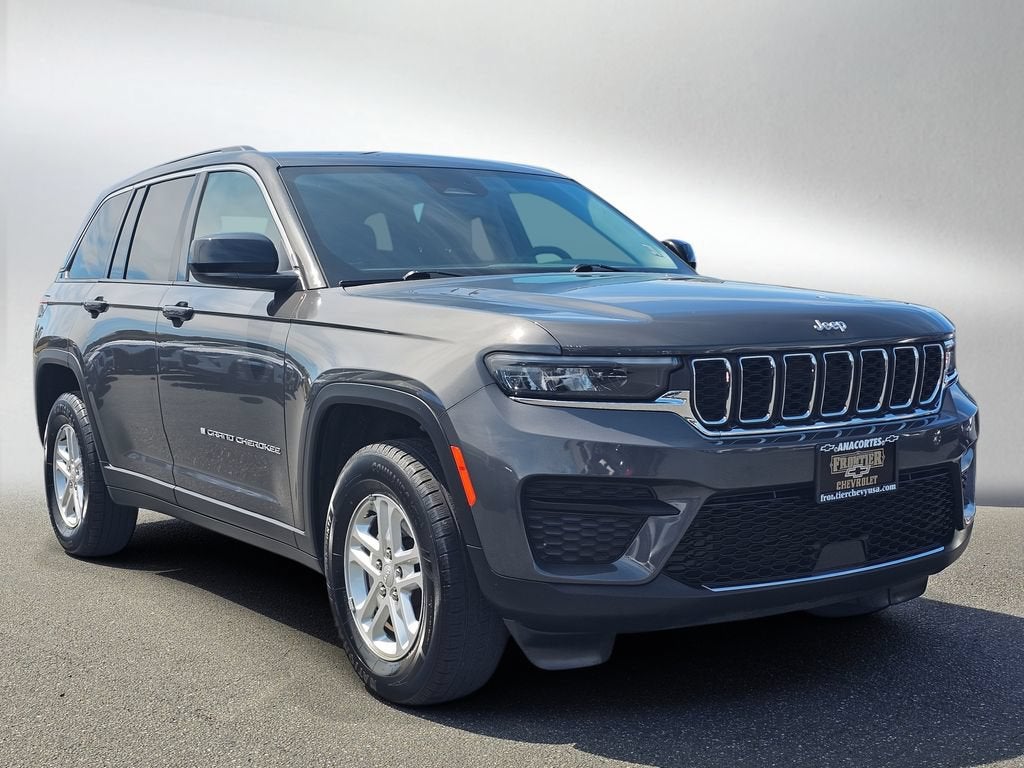 2024 Jeep Grand Cherokee Base