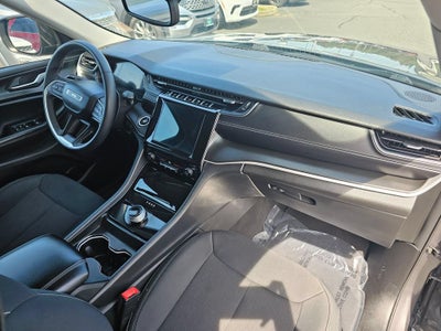 2024 Jeep Grand Cherokee Base