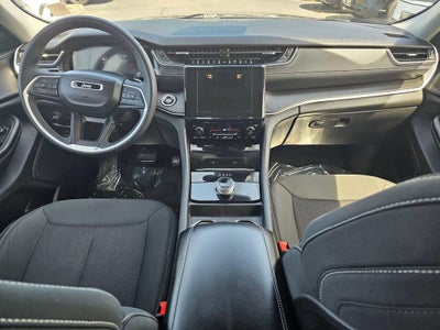 2024 Jeep Grand Cherokee Base