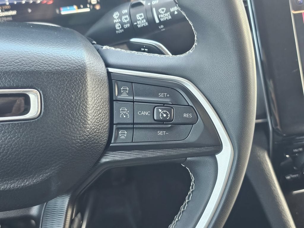 2024 Jeep Grand Cherokee Base