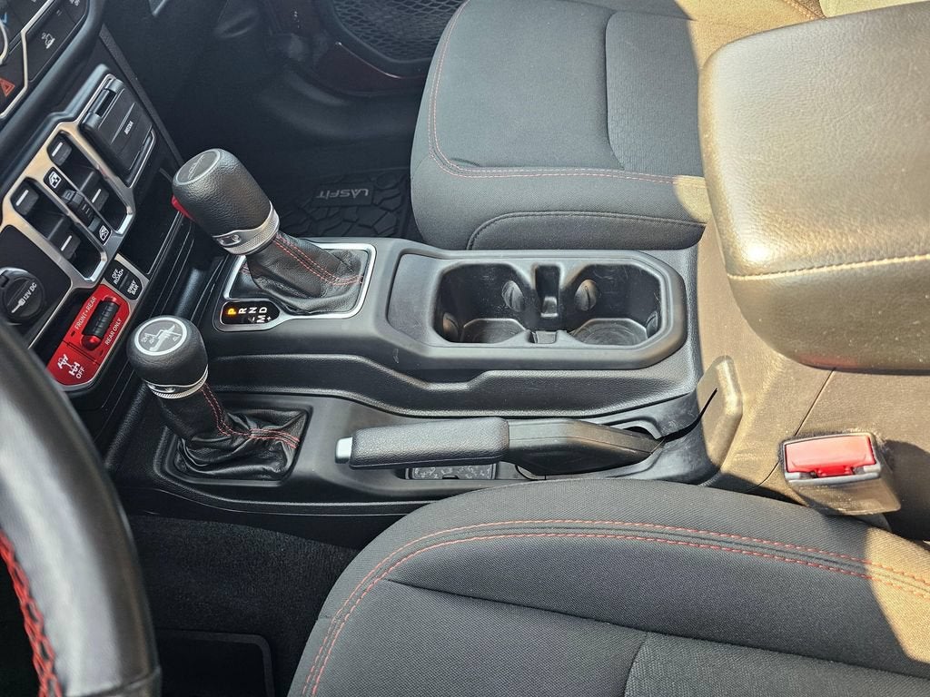 2021 Jeep Gladiator Base
