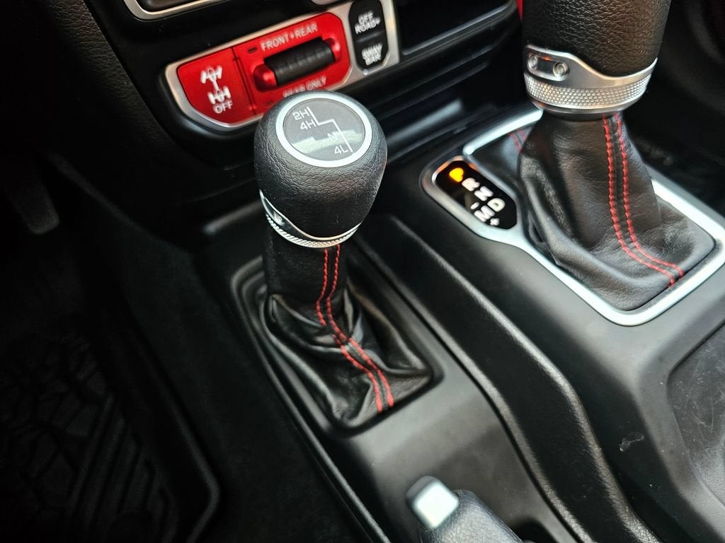 2021 Jeep Gladiator Base
