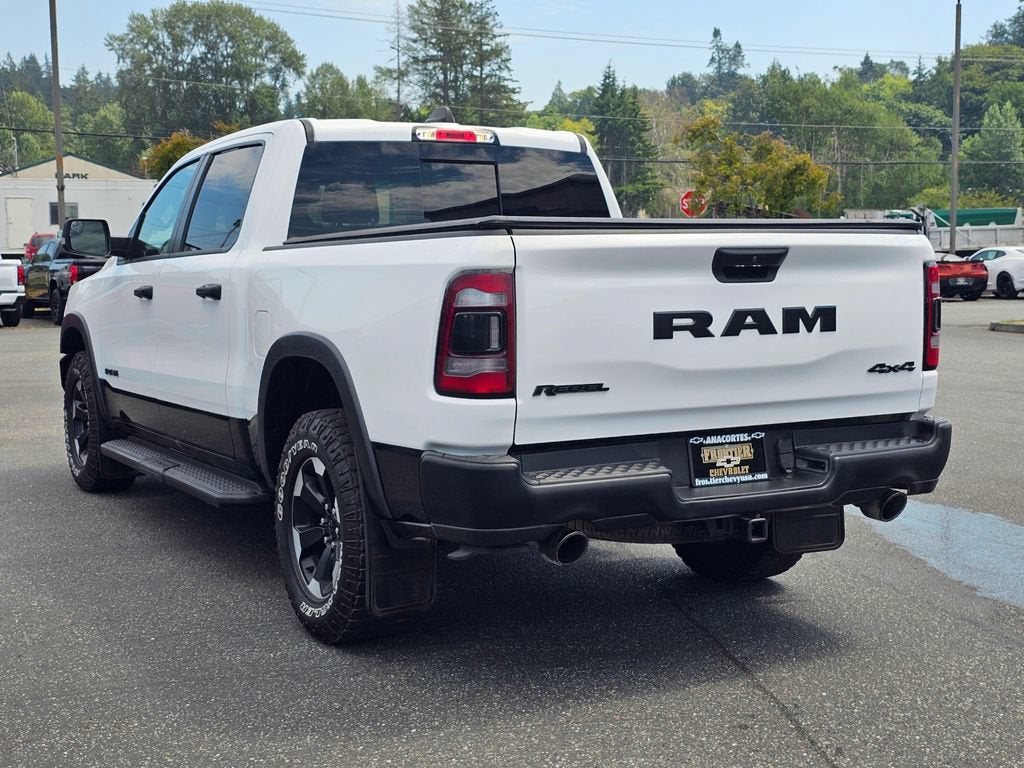2023 RAM 1500 Base