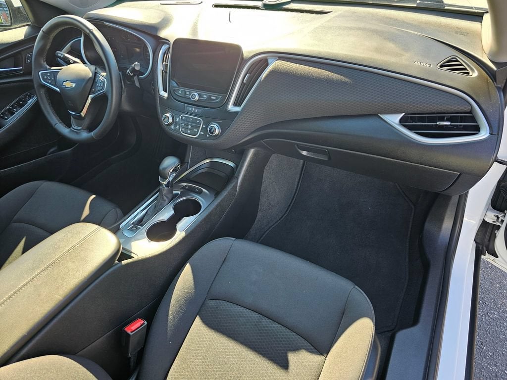 2024 Chevrolet Malibu Base