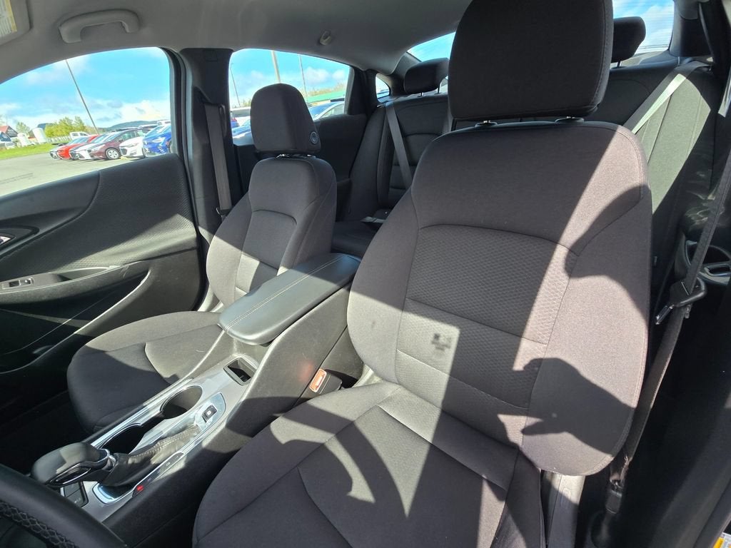 2024 Chevrolet Malibu Base