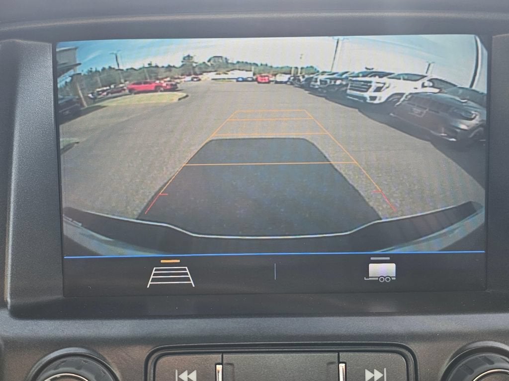 2022 Chevrolet Colorado Base