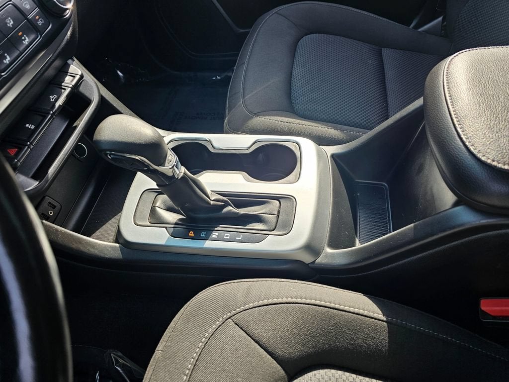 2022 Chevrolet Colorado Base