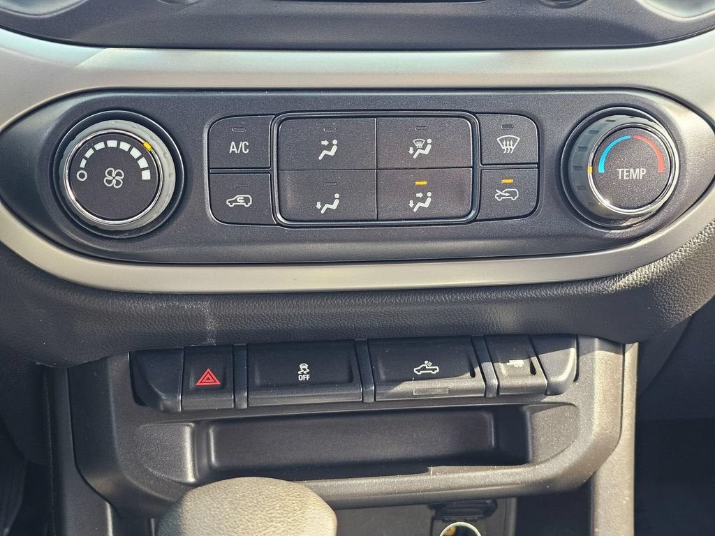 2022 Chevrolet Colorado Base