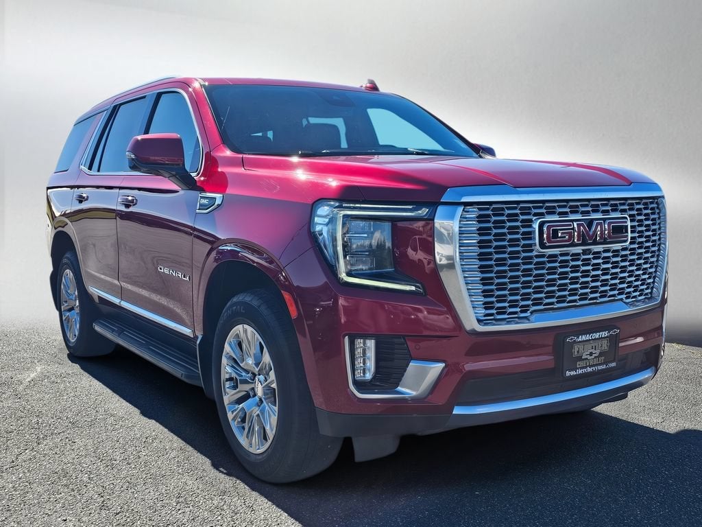 2023 GMC Yukon Base