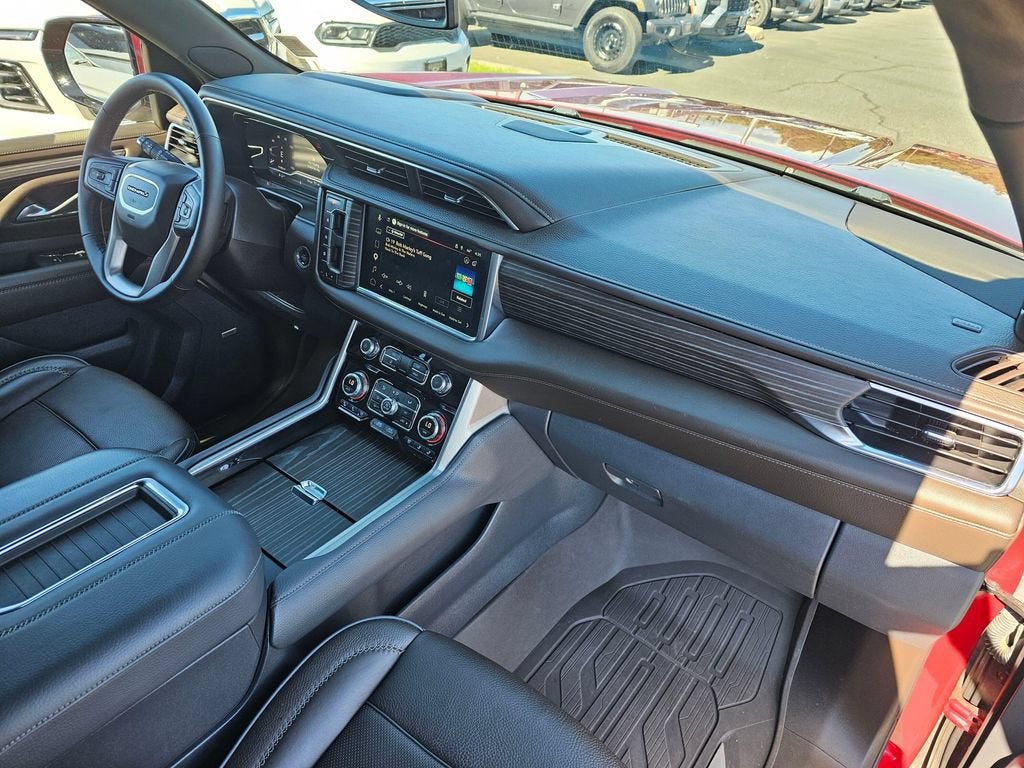2023 GMC Yukon Base