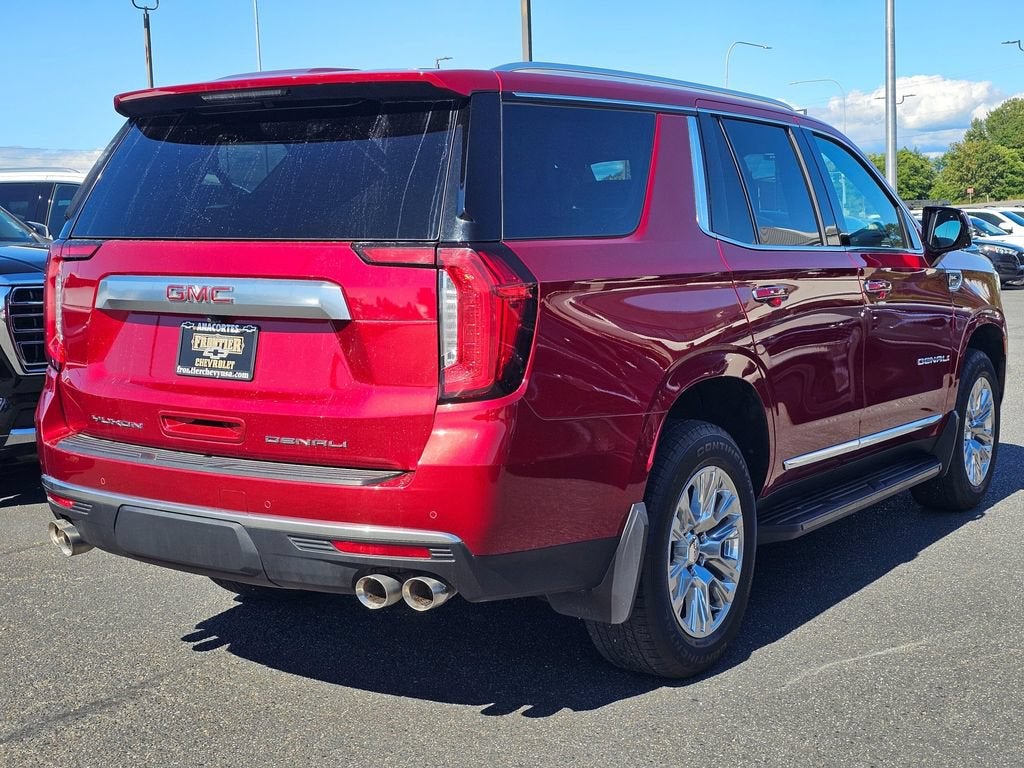 2023 GMC Yukon Base