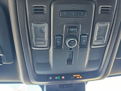2023 GMC Yukon Base