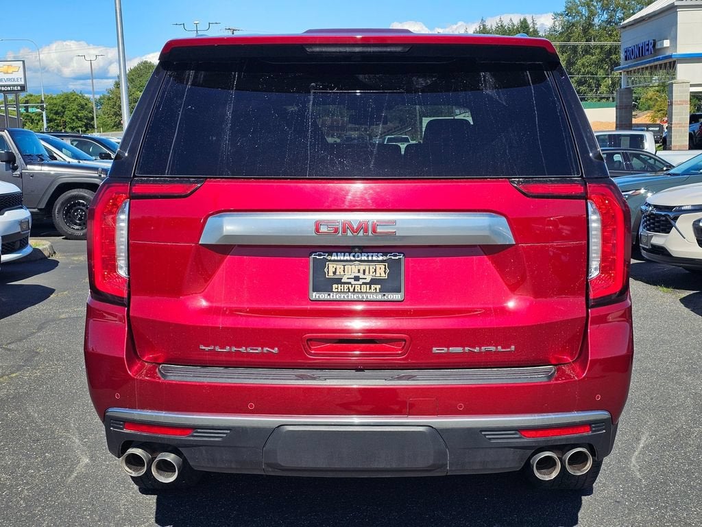 2023 GMC Yukon Base