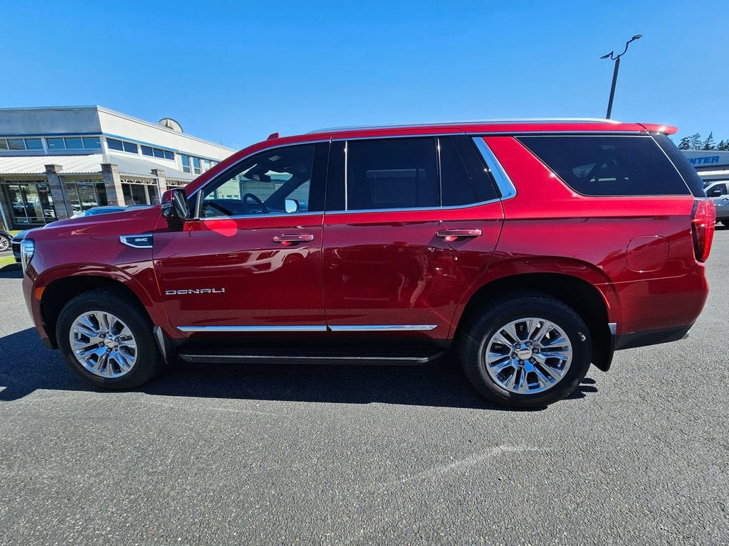2023 GMC Yukon Base
