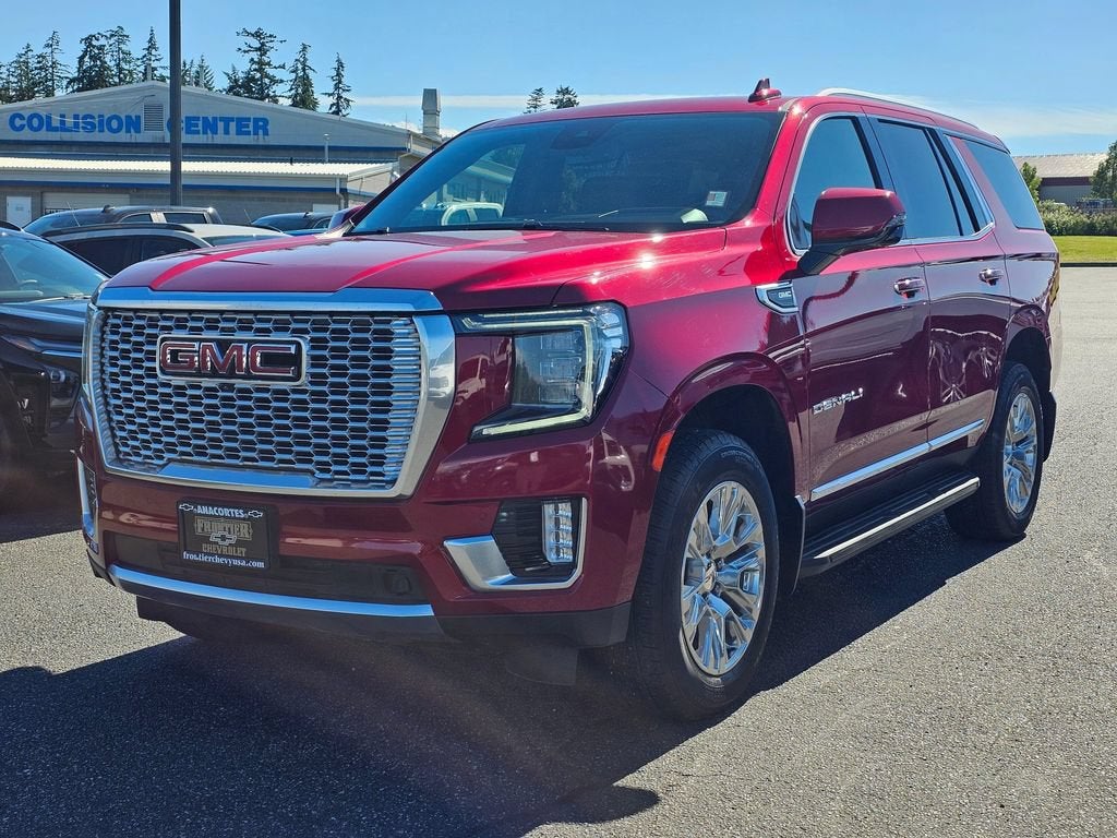 2023 GMC Yukon Base