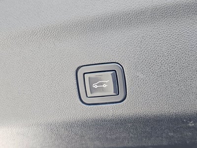 2023 GMC Yukon XL Base