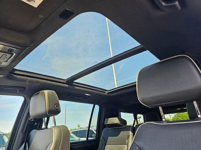 2023 GMC Yukon XL Base