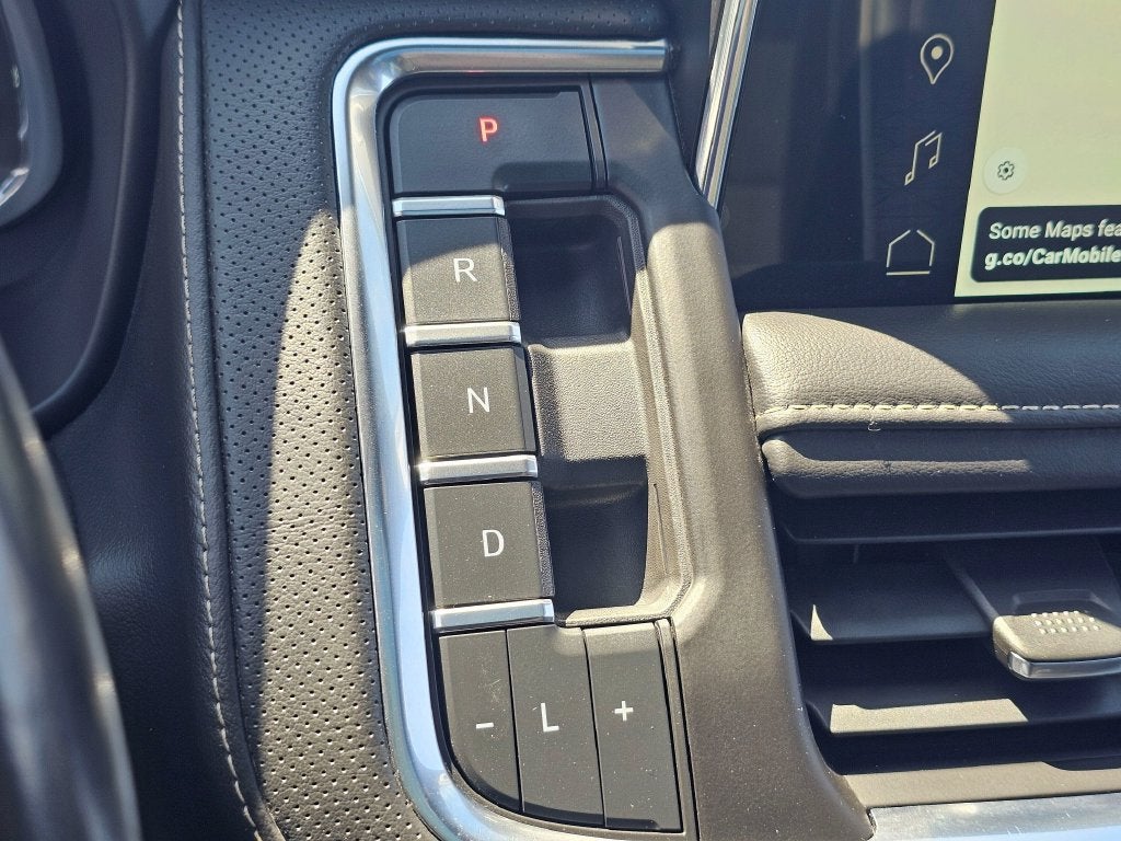 2023 GMC Yukon XL Base