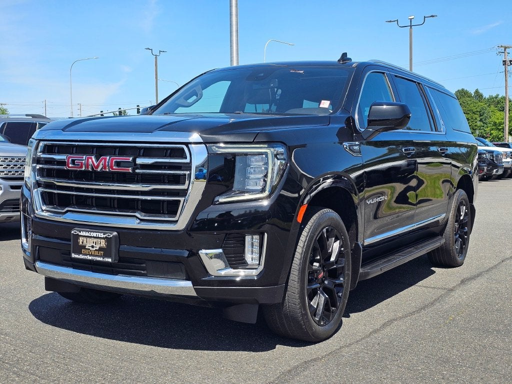 2023 GMC Yukon XL Base