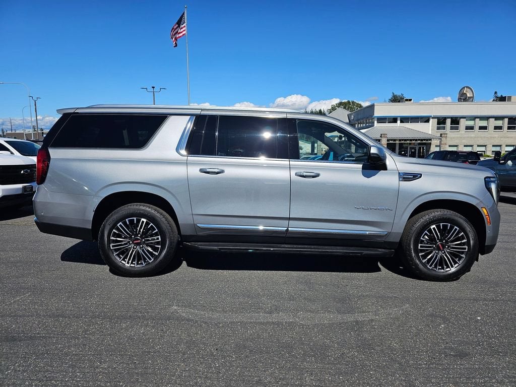 2025 GMC Yukon XL Base