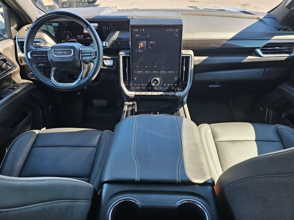 2025 GMC Yukon XL Base