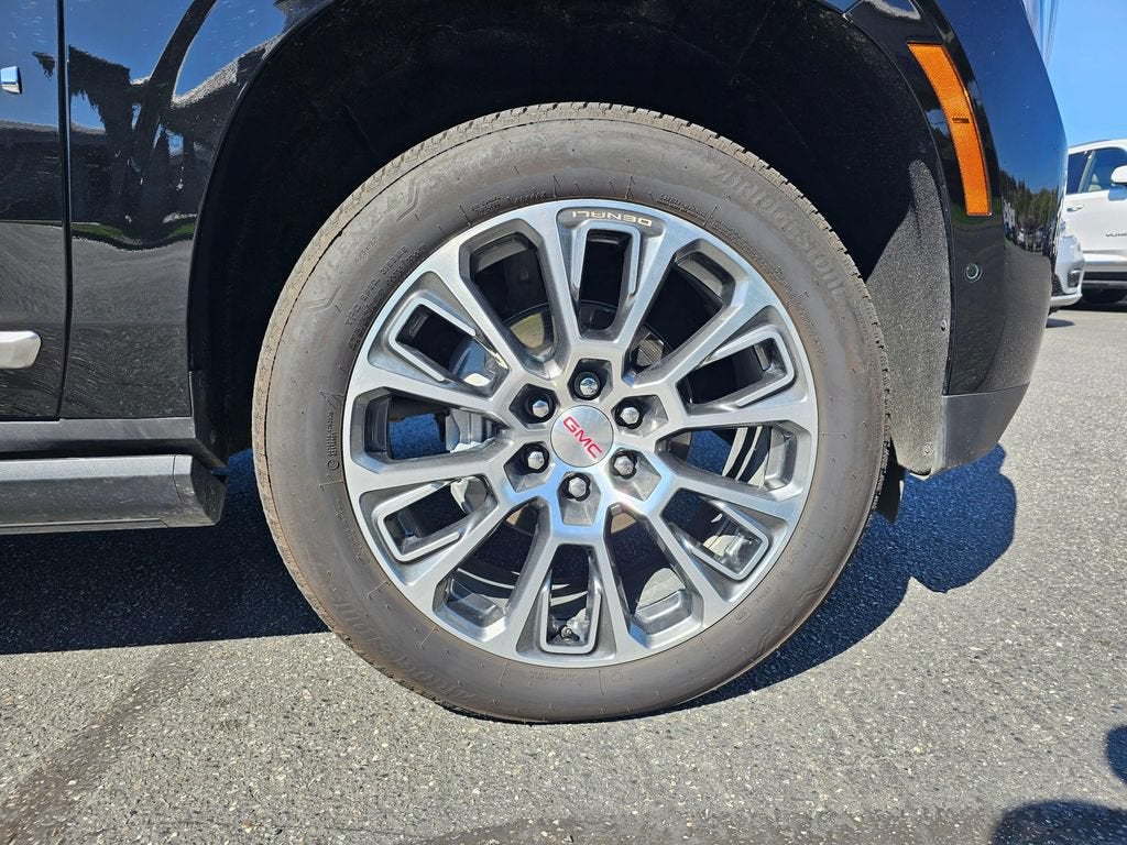 2026 GMC Yukon XL Base