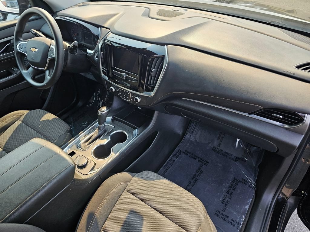 2020 Chevrolet Traverse Base