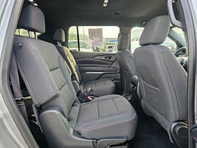 2024 Chevrolet Traverse Base