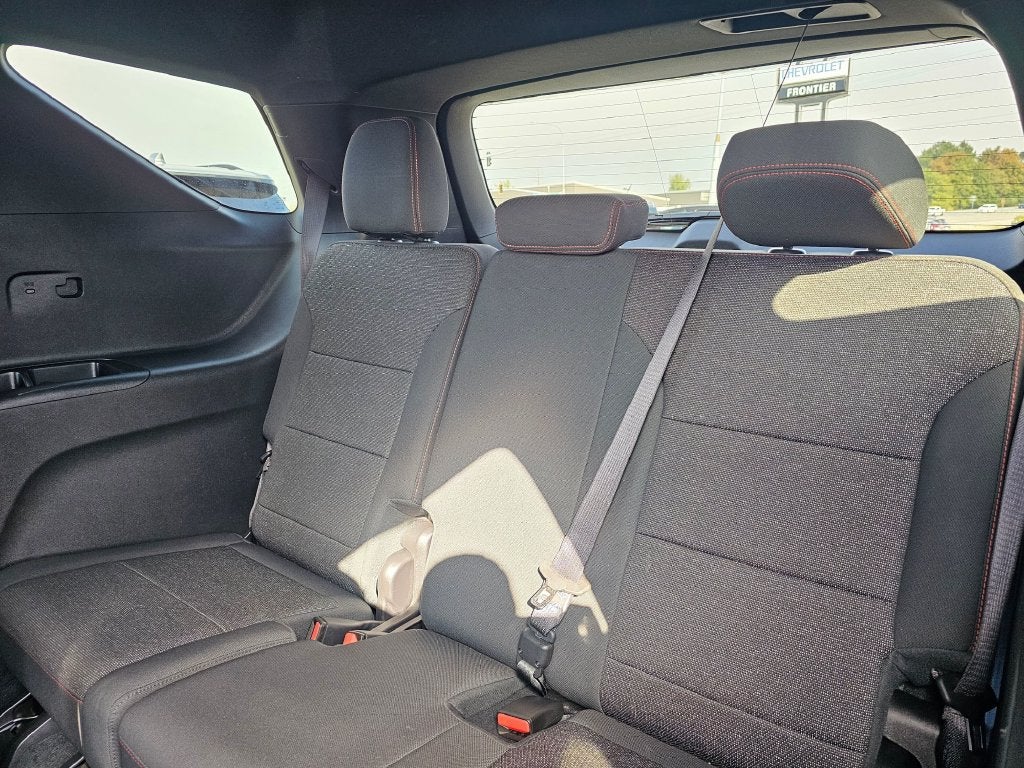 2024 Chevrolet Traverse Base