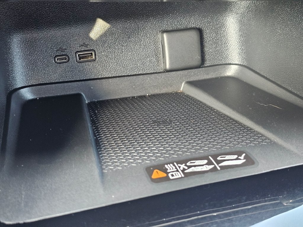2024 Chevrolet Traverse Base