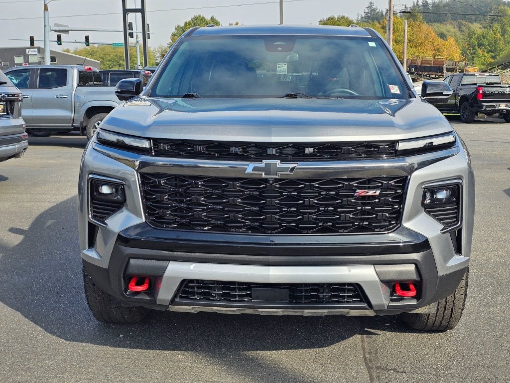 2024 Chevrolet Traverse Base