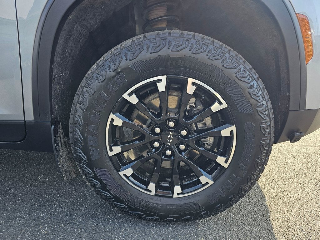 2024 Chevrolet Traverse Base