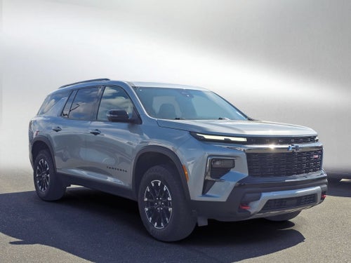2025 Chevrolet Traverse Base