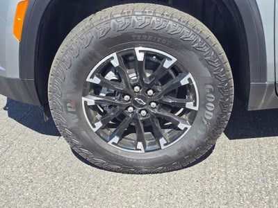 2025 Chevrolet Traverse Base