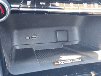 2025 Chevrolet Traverse Base