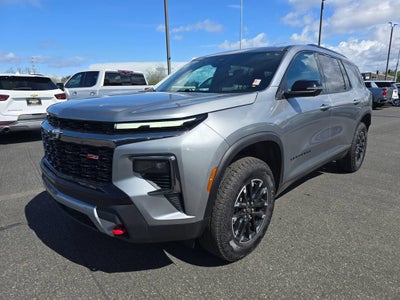 2025 Chevrolet Traverse Base