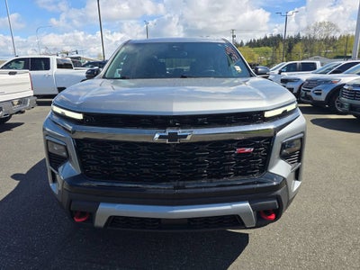 2025 Chevrolet Traverse Base
