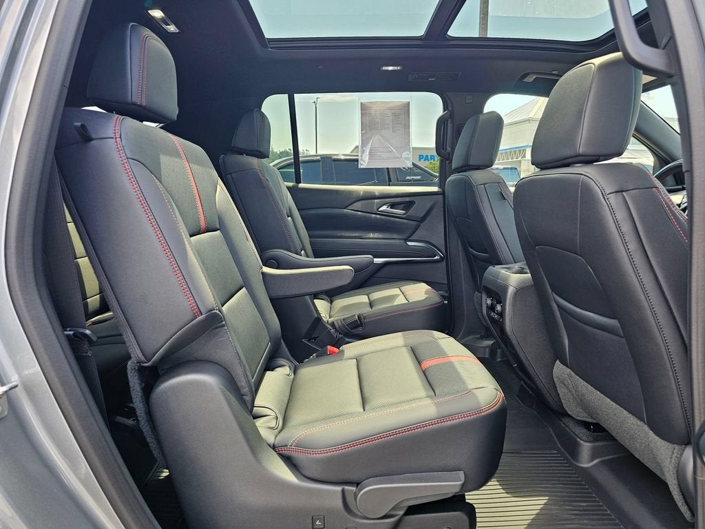 2026 Chevrolet Traverse Base