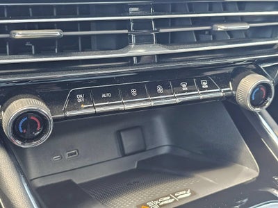 2026 Chevrolet Traverse Base