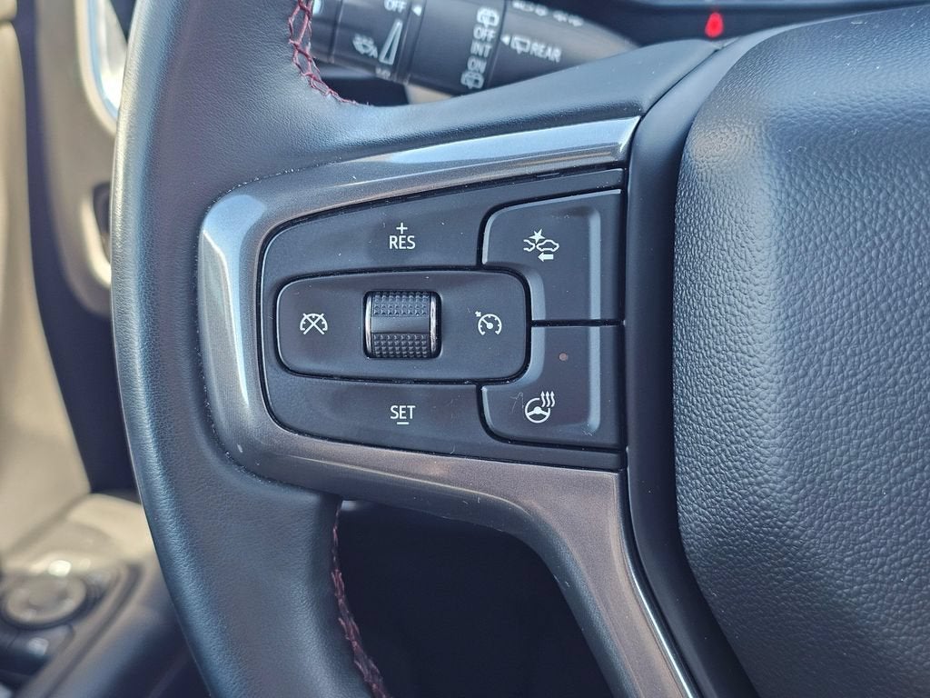 2024 Chevrolet Suburban Base