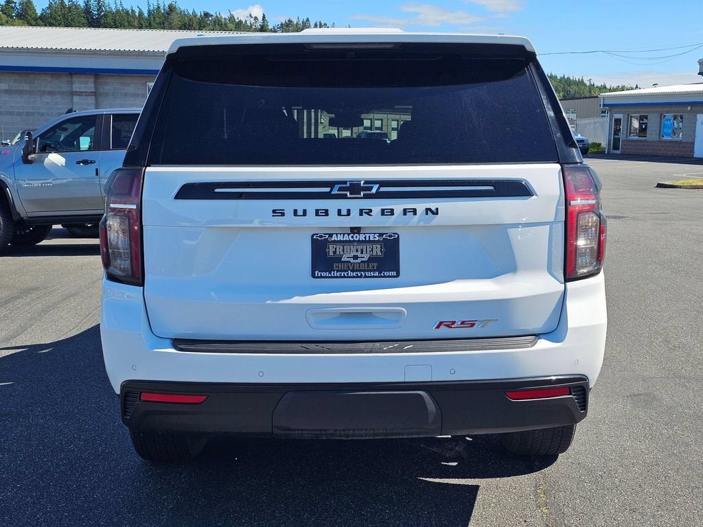 2024 Chevrolet Suburban Base