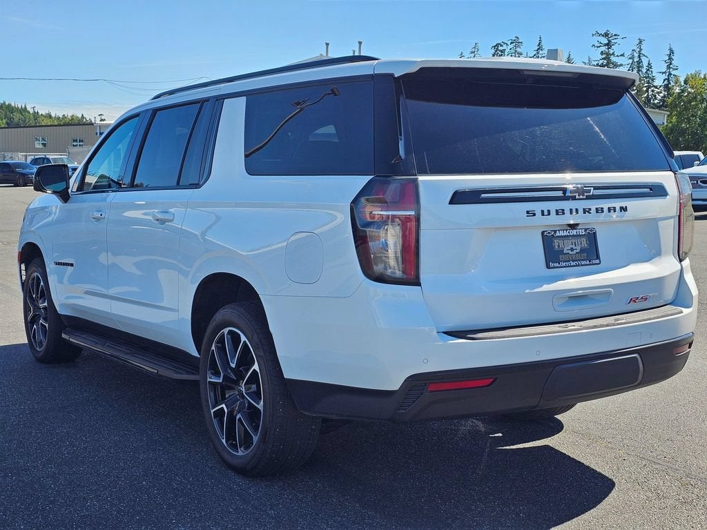 2024 Chevrolet Suburban Base
