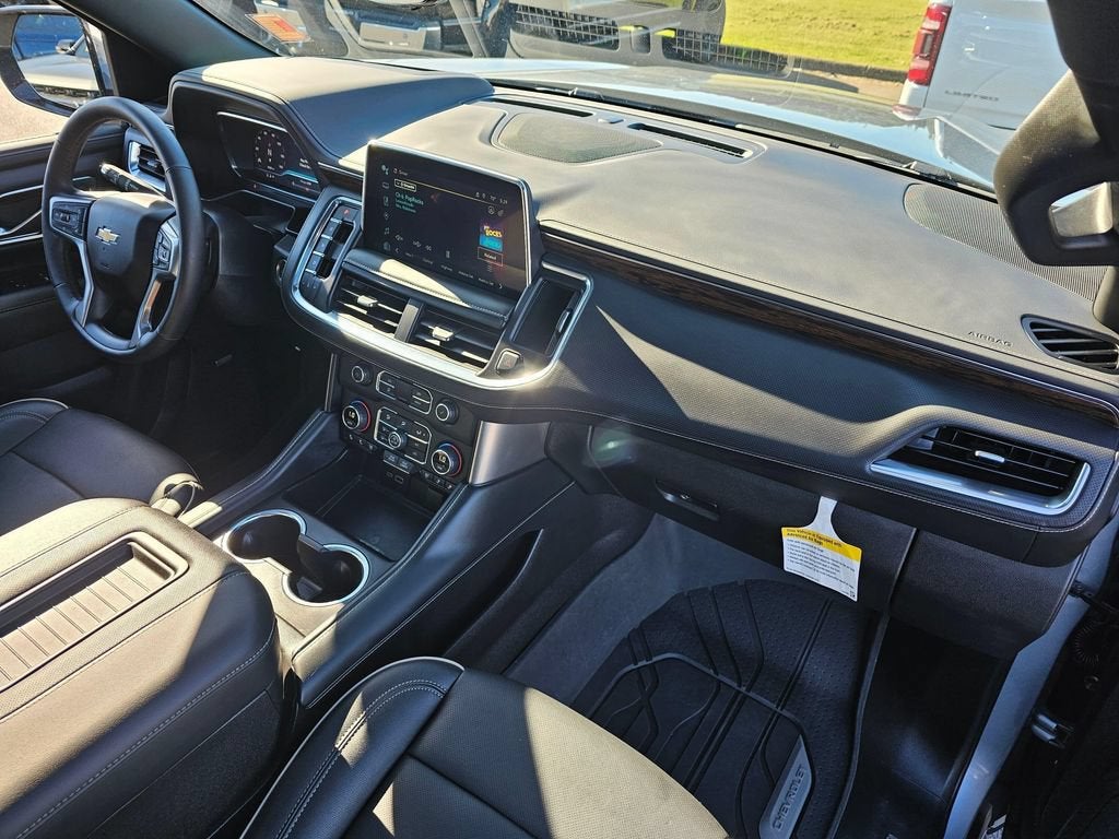 2024 Chevrolet Suburban Base