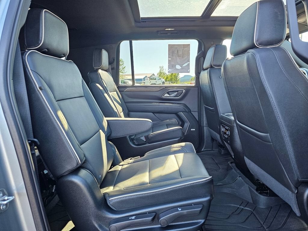 2024 Chevrolet Suburban Base